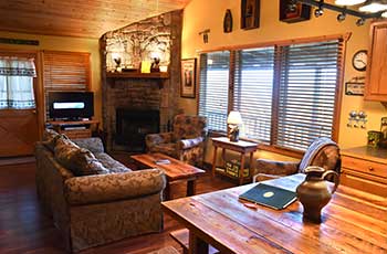The Fishing Moose - 3 bedrooms make this rental home ideal for a family vaction to Eureka Springs