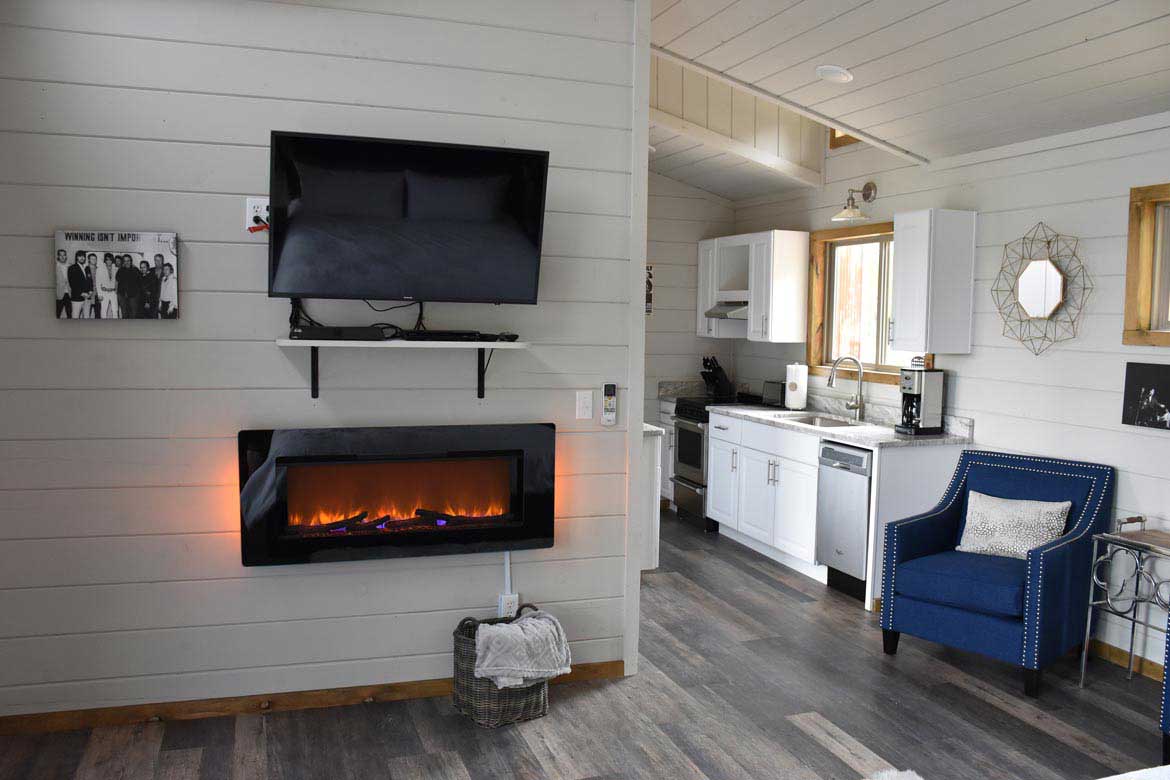 Romantic cabin interior of an Eurea Springs Arkansas rental cabin